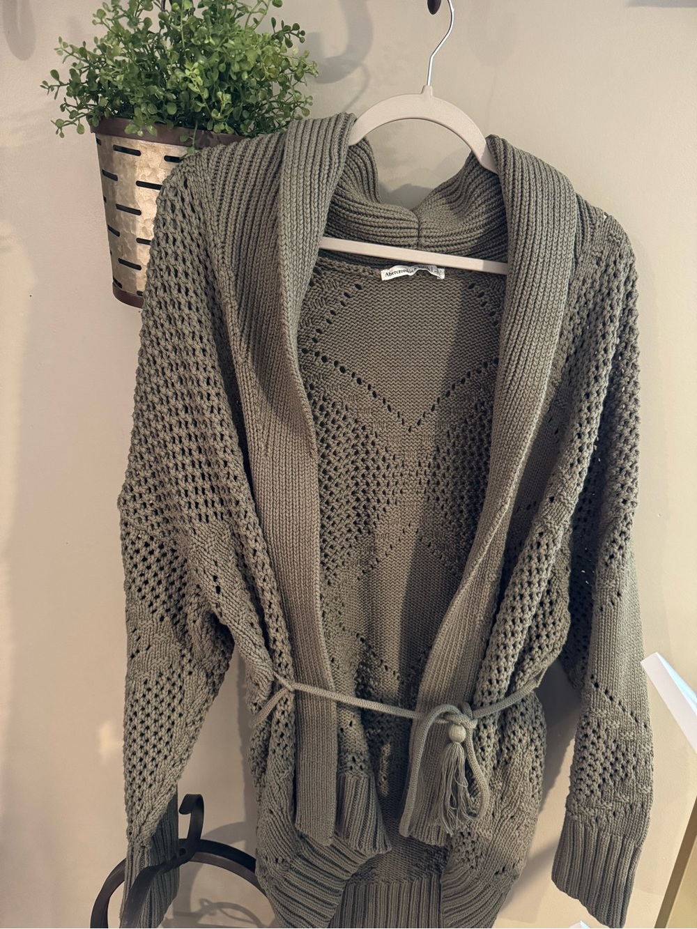 Abercrombie olive green knit belted cardigan